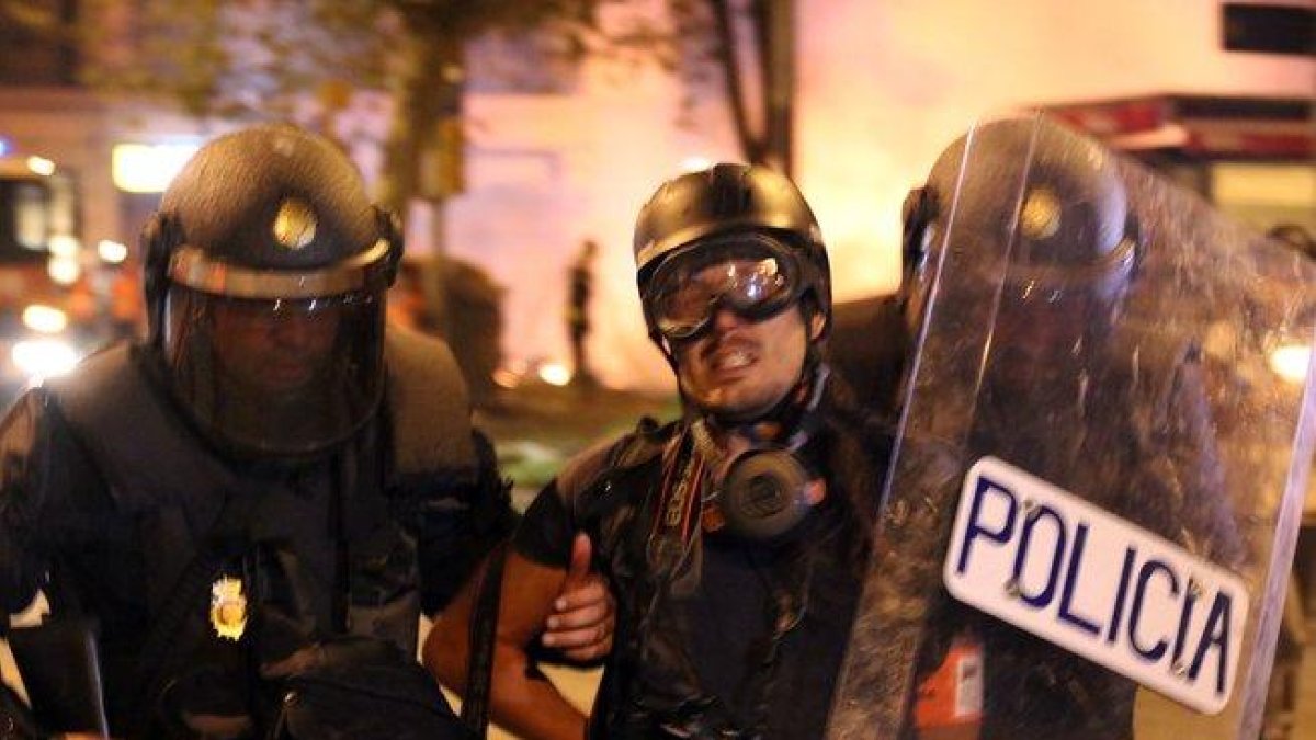 Albert Garcia, detenido durante los disturbios en la Vía Laietana.-