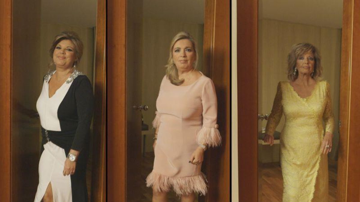 Imagen promocional del programa de Tele 5 'Las Campos', con María Teresa Campos y sus hijas Terelu y Carmen.-