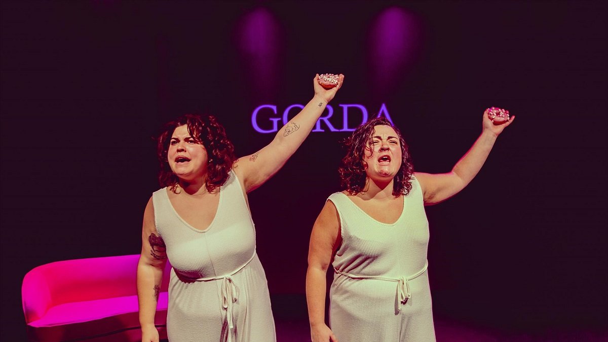 'Gordas', la comedia teatral que grita a favor de la diversidad corporal.- NAT ENEMEDE PHOTOGRAPHY