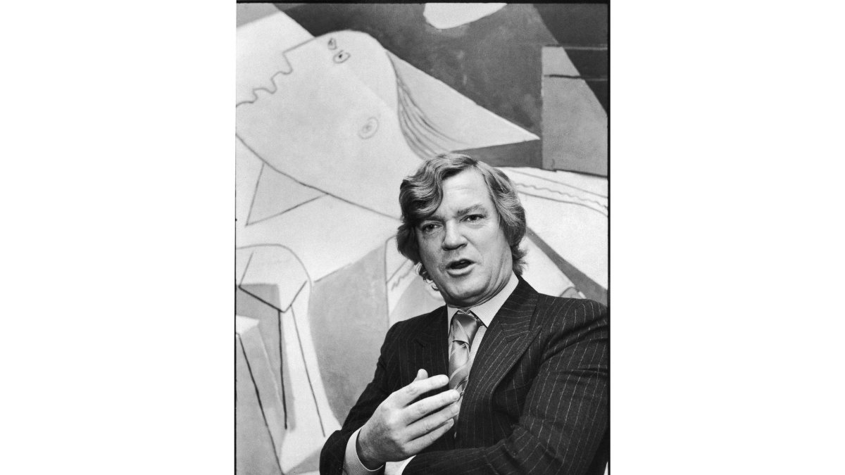 Robert Huges.-PATIO HERRERIANO