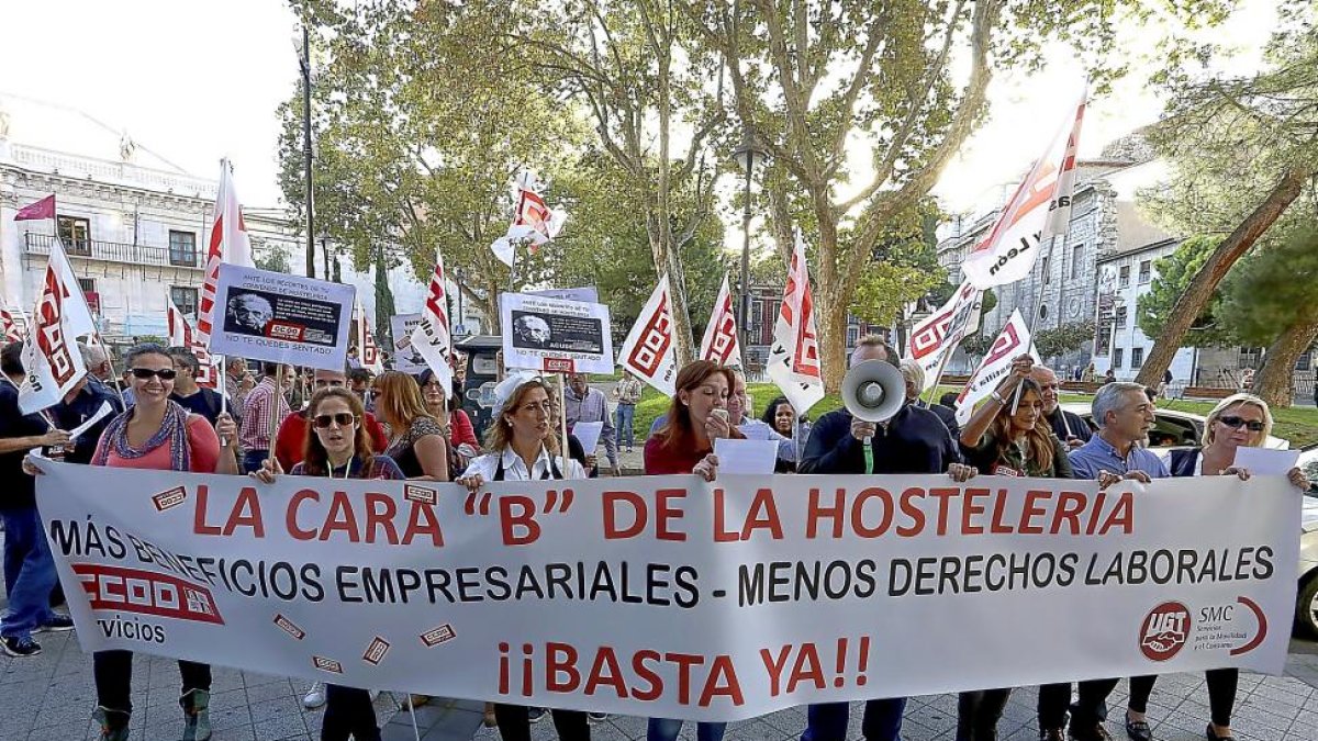 Movilización de trabajadores del sector hostelero el pasado 27 de octubre.-ICAL