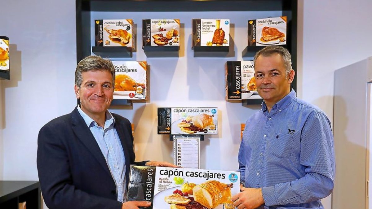 Alfonso Jiménez y Francisco Iglesias, socios de Cascajares.-J. M. LOSTAU