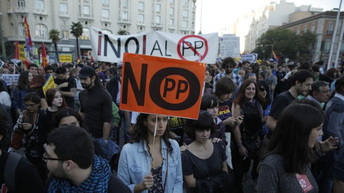 Asistentes a la manifestación Rodea el Congreso.-JOSÉ LUIS ROCA