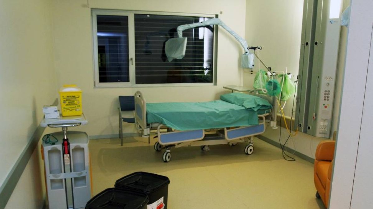 Hospital Río Hortega (Valladolid) preparado para atender posibles casos de pacientes infectados por el virus del ébola-Ical