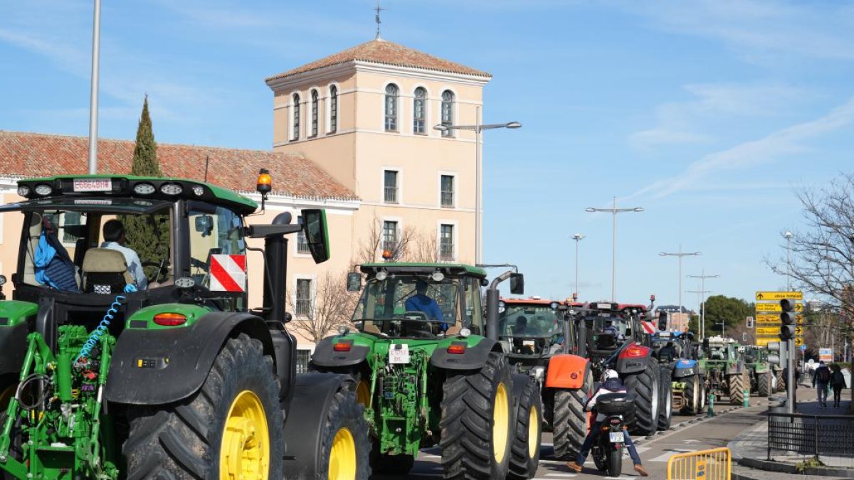 02 02 13 20 146972953