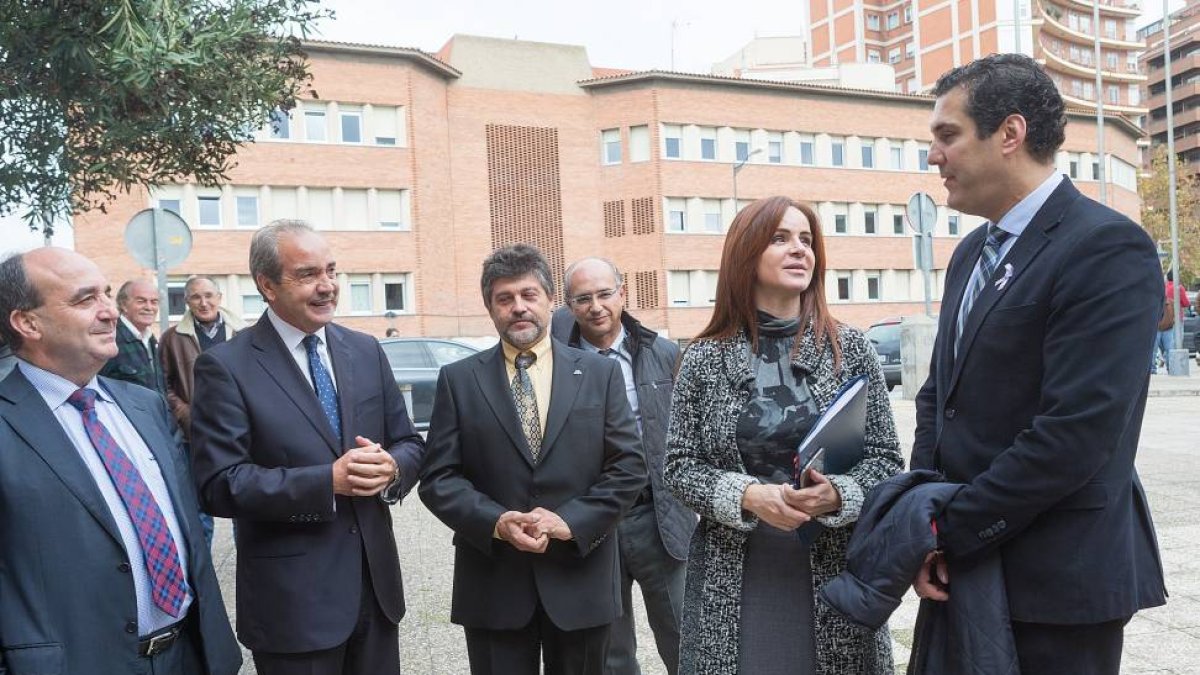 La consejera de Agricultura y Ganadería, Silvia Clemente, clausura una jornada agraria organizada por Caja Rural de Zamora-Ical