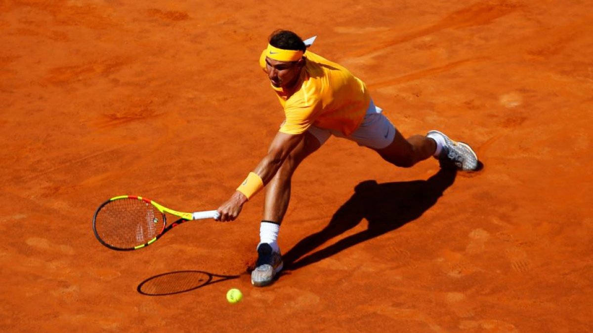 Rafael Nadal, en Roma, durante la semifinal contra Novak Djokovic.-/ TONY GENTILE (REUTERS)