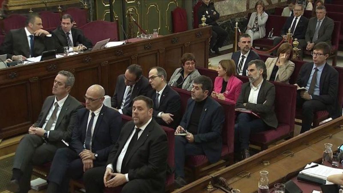 Los acusados del juicio del procés.-EL PERIÓDICO