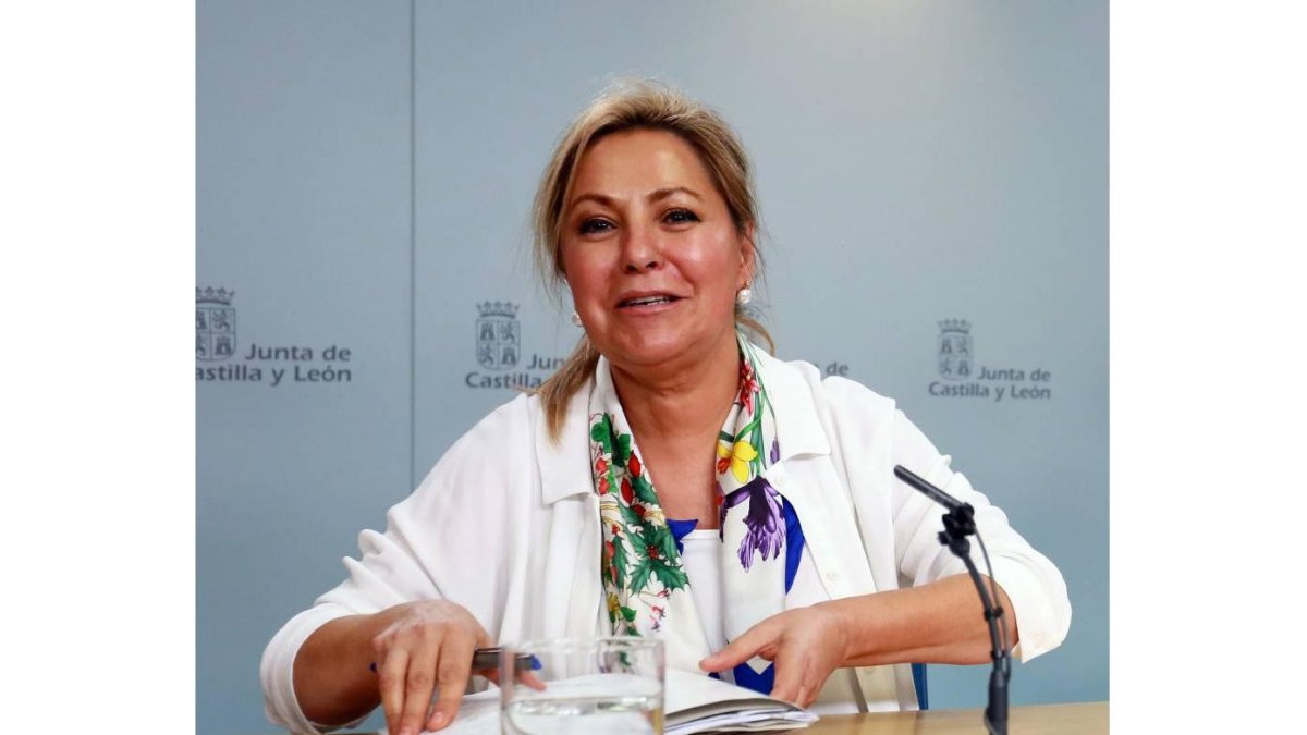 La vicepresidenta y portavoz de la Junta, Rosa Valdeón, comparece en rueda de prensa posterior al Consejo de Gobierno.-ICAL