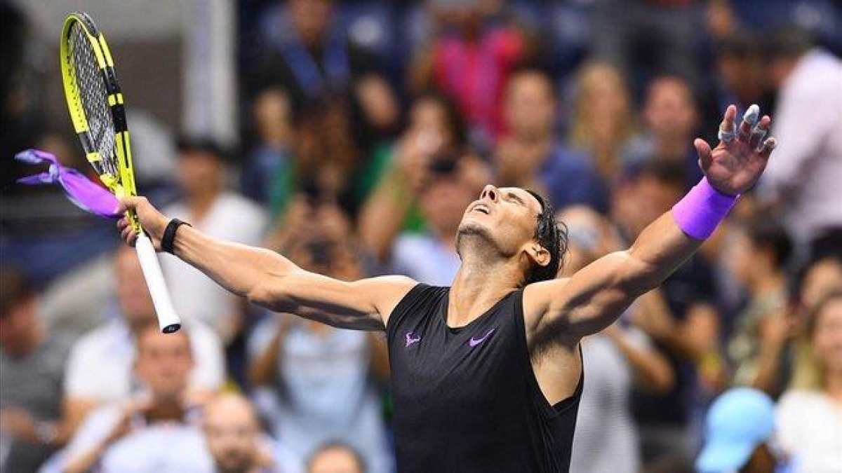 Nadal celebra un punto ante el argentino Diego Schwartzman en Nueva York.-AFP / JOHANNES EISELE