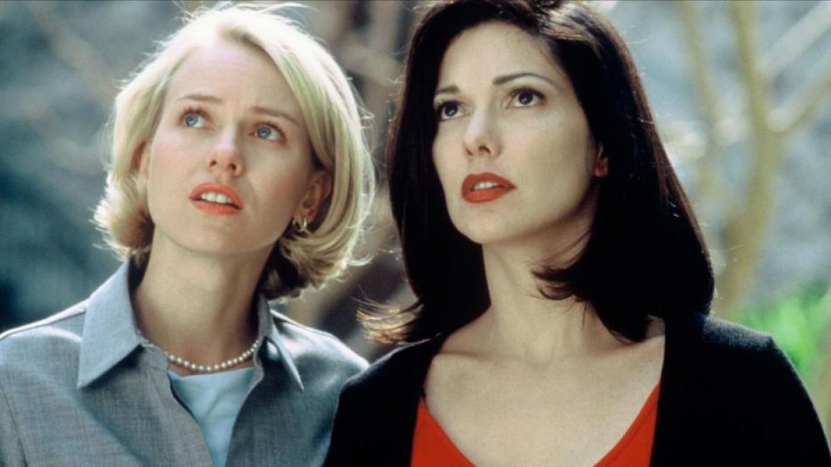 Naomi Watts y Laura Elena Harring, en una imagen de 'Mulholland Drive'.-