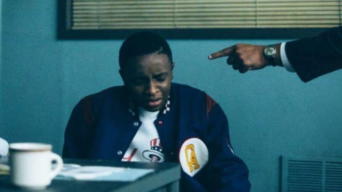 Un fotograma de la miniserie Así nos ven.-EL PERIÓDICO