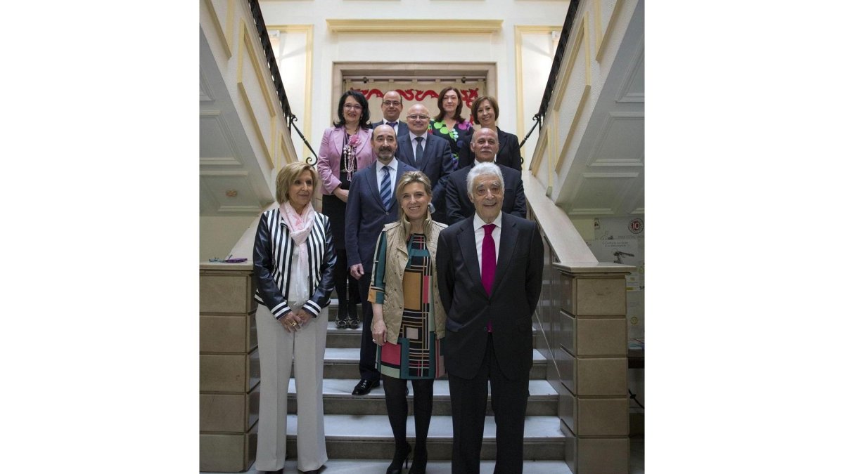 La delegada del Gobierno en Castilla y León, María José Salgueiro, preside la Comisión de Asistencia al Delegado del Gobierno en Castilla y León con la presencia de los nueve subdelegados de las provincias de la región.-ICAL