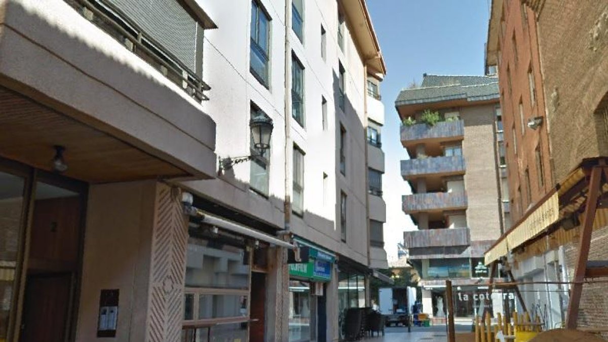Calle Caridad de Valladolid, donde se producía el apuñalamiento. E. M.