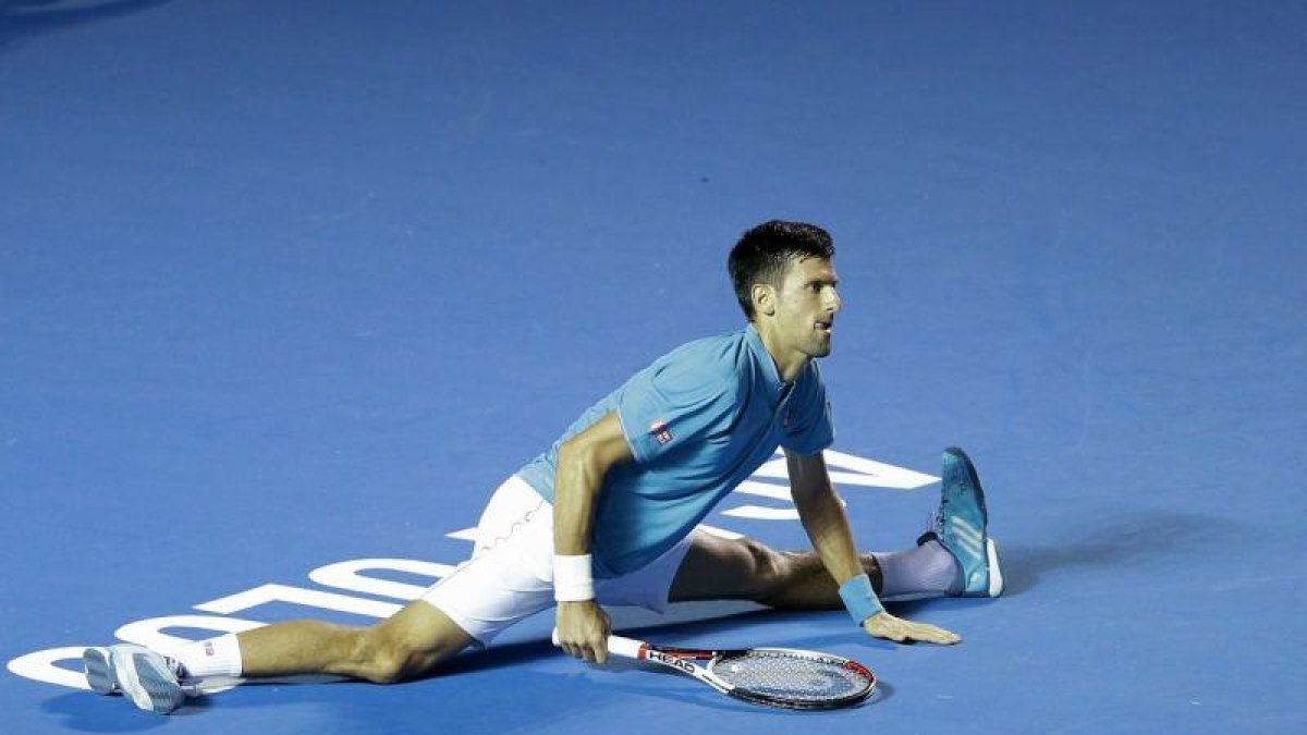 El serbio Novak Djokovic pierde en Acapulco.-JOSÉ MÉNDEZ / EFE