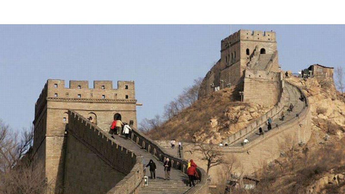 Aspecto de la Gran Muralla China.-Foto: EFE / MICHAEL REYNOLDS