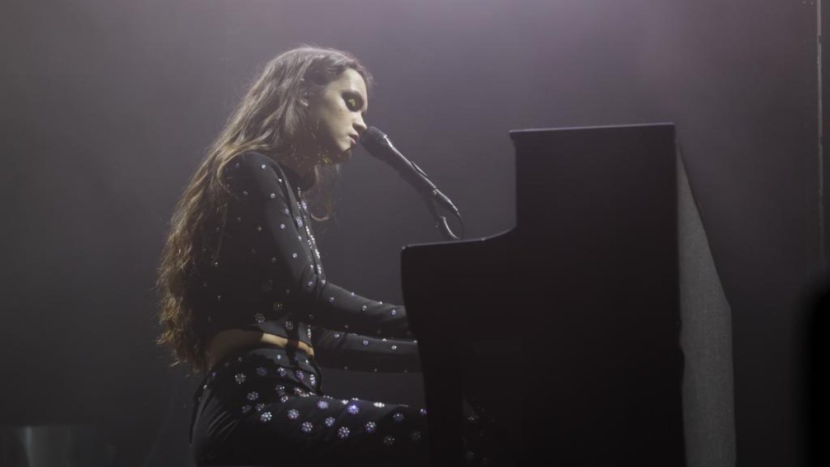 Amaia deslumbra en la Plaza Mayor. Photogenic