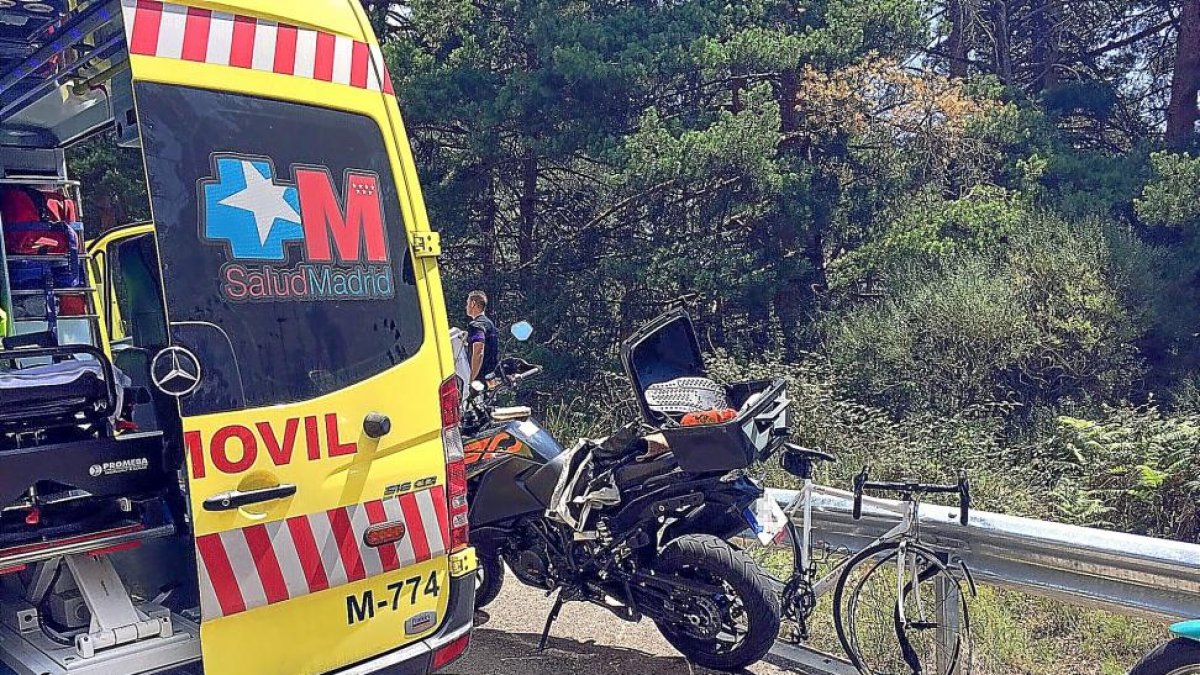 Estado en el que quedó la bicicleta tras el accidente.-EL MUNDO