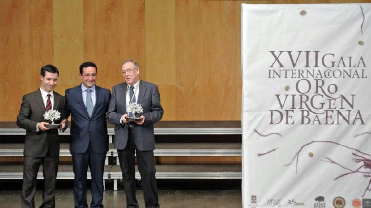 La Escuela Internacional de Cocina de Valladolid recibe el Premio Internacional Oro Virgen de Baena-Ical