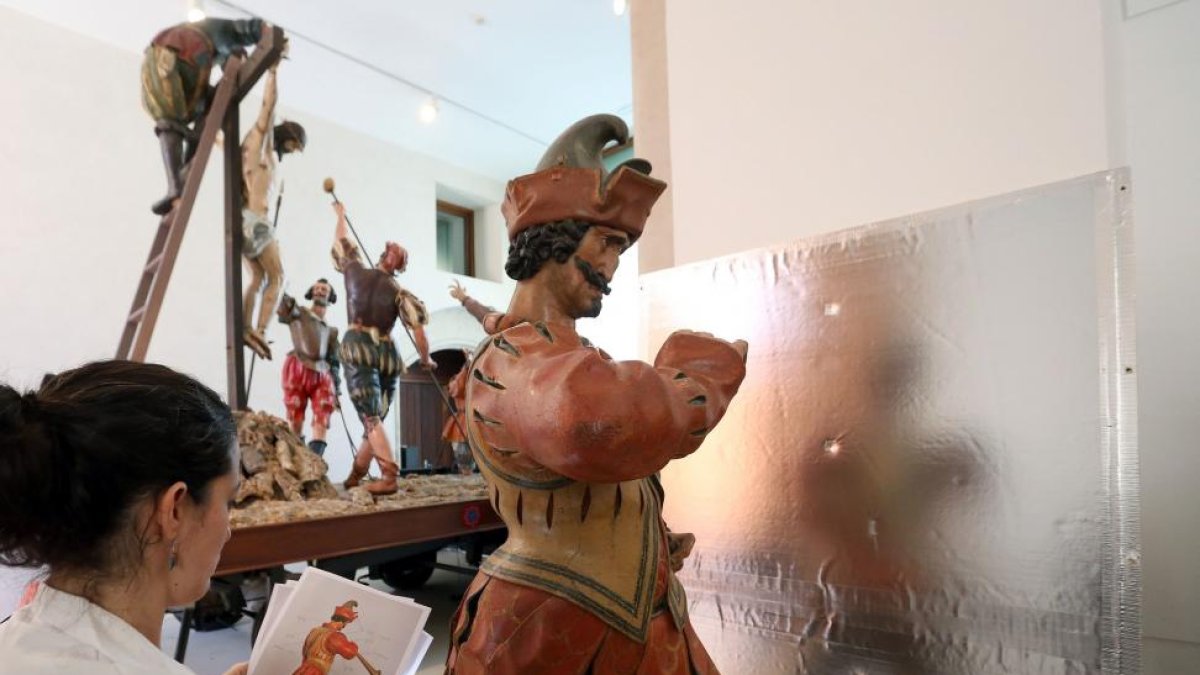 El Museo Nacional de Escultura presenta la llegada del paso procesional 'Camino del calvario', de Gregorio Fernández, que ha participado en una muestra en Berlín-ICAL