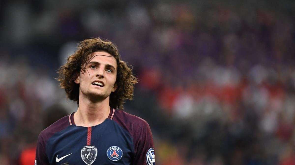 Rabiot, en un partido de Liga del PSG-FRANK FIFÉ