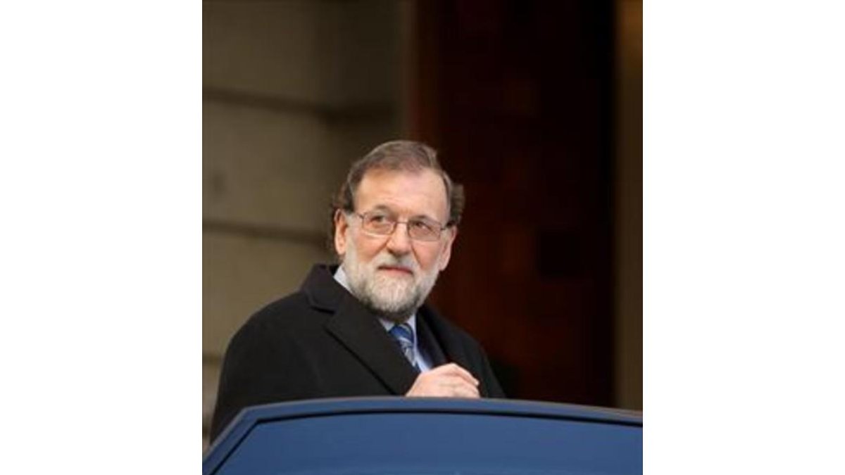 Mariano Rajoy, a la salida de un pleno del Congreso-JOSÉ LUIS ROCA