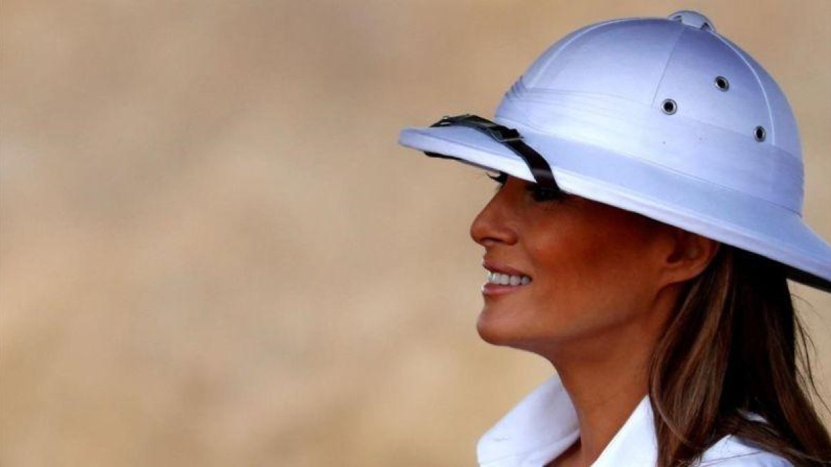 La primera dama de EEUU, Melania Trump en su visita a Kenia.-REUTERS