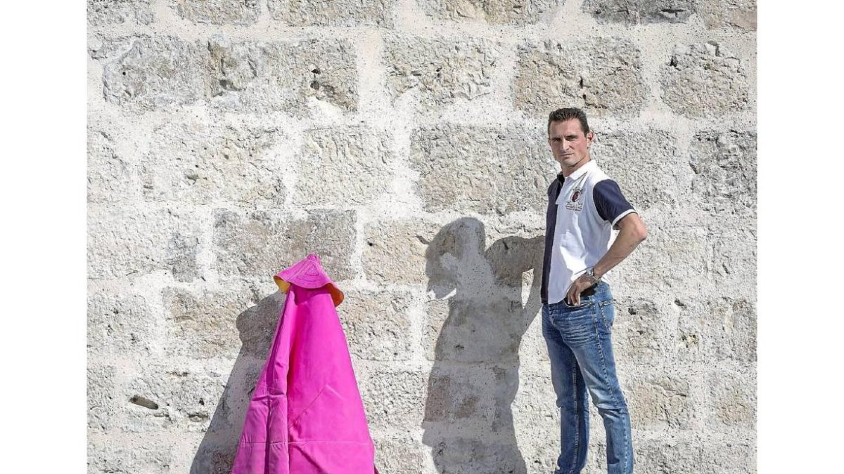 José Miguel Pérez, torero-Miguel Ángel Santos