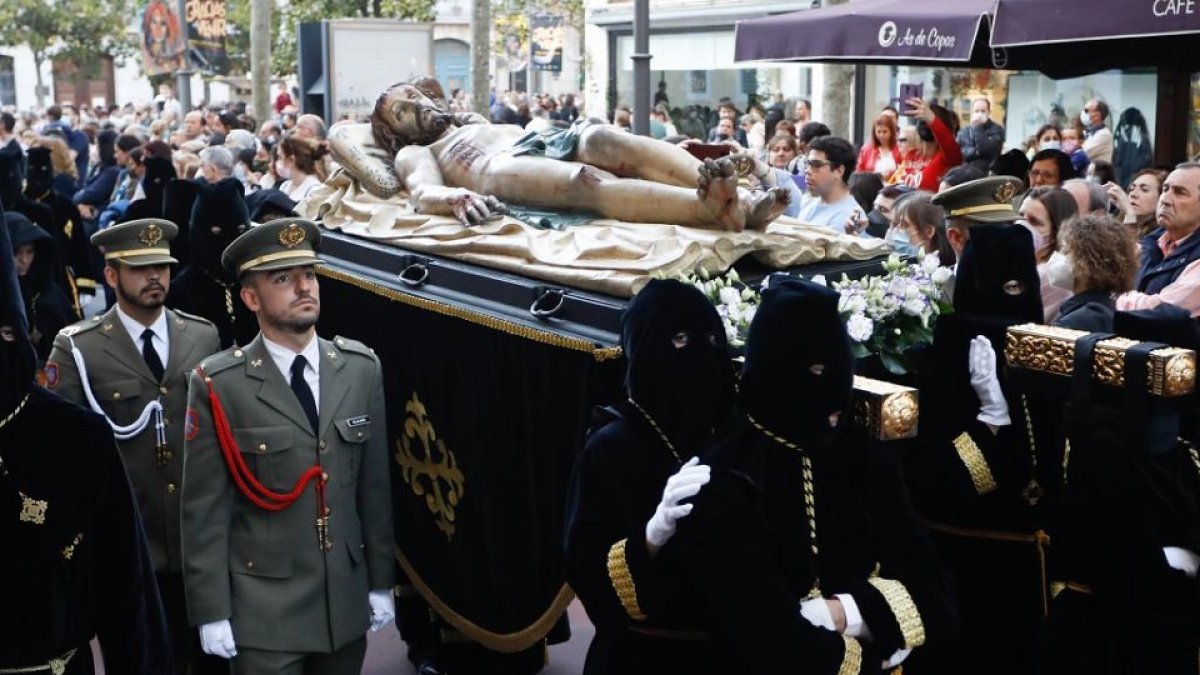 Procesión del Santo Entierro de Cristo en una imagen de archivo
