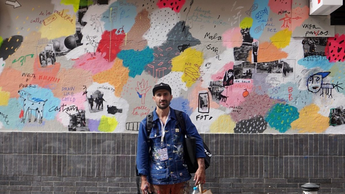 De Miguel, junto al trabajo ganador. | G. M.