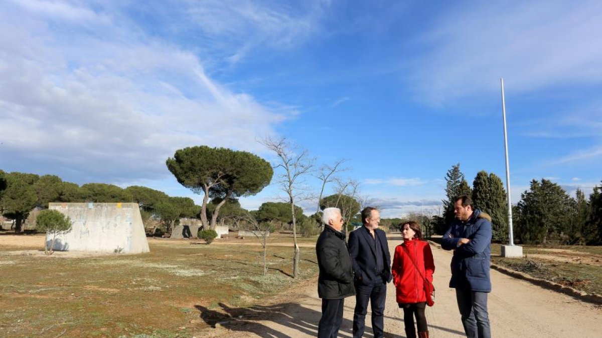 El alcalde de Valladolid, Óscar Puente, visita las instalaciones de la Antigua Hípica.-ICAL