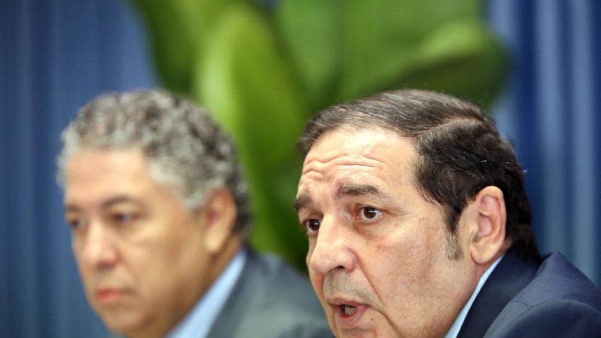 El secretario de Estado de la Seguridad Social, Tomás Burgos, y el consejero de Sanidad, Antonio María Sáez-ICAL