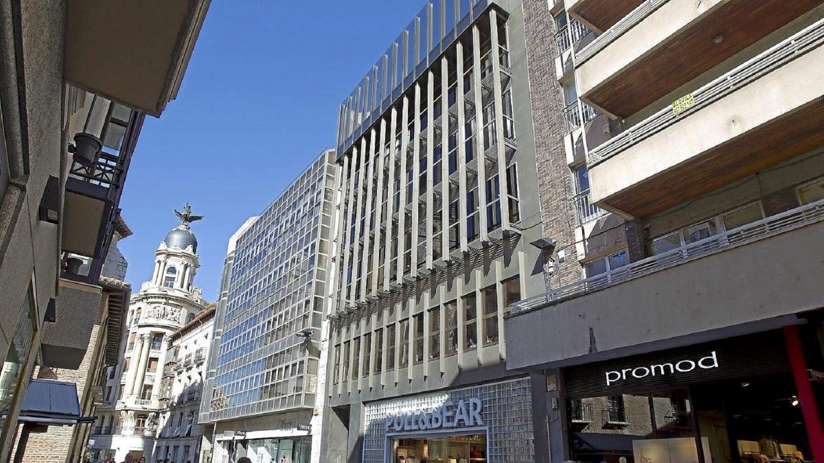Calle Santiago.-J.M. LOSTAU