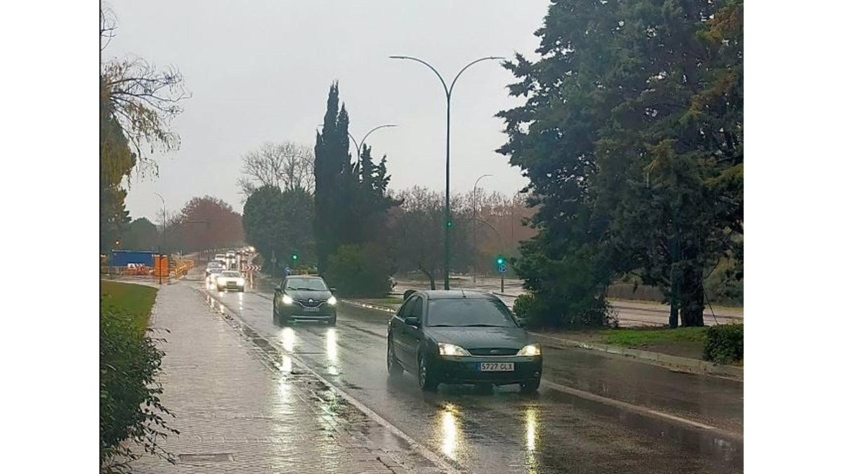 La calle Padre José Acosta de Valladolid con el tráfico normalizado después de un año de obras - POLICÍA MUNICIPAL DE VALLADOLID