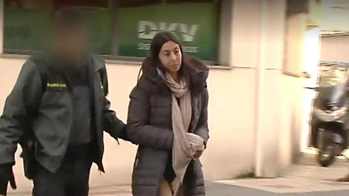 Raquel Gago en su visita al médico en la aseguradora DKV.-AR TELE 5