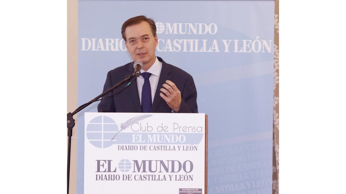 Germán Barrios, durante la clausura del foro.-LOSTAU
