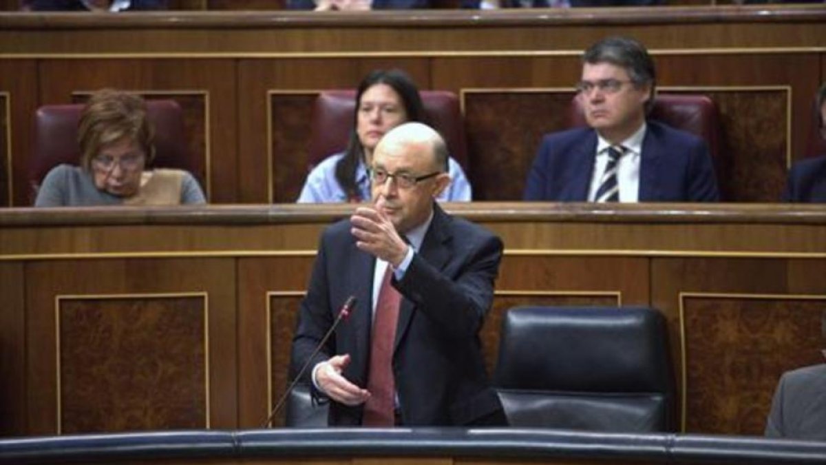 Cristóbal Montoro, en el pleno del Congreso de los Diputados.-WIMI NSDA