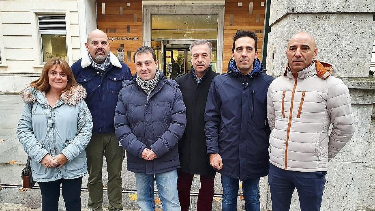 Sonia Alonso, Carlos Mangas, Enrique Seoane, Pedro Alberto Paredes, Moisés Santana y José Antonio Seco, ayer.-E. M.