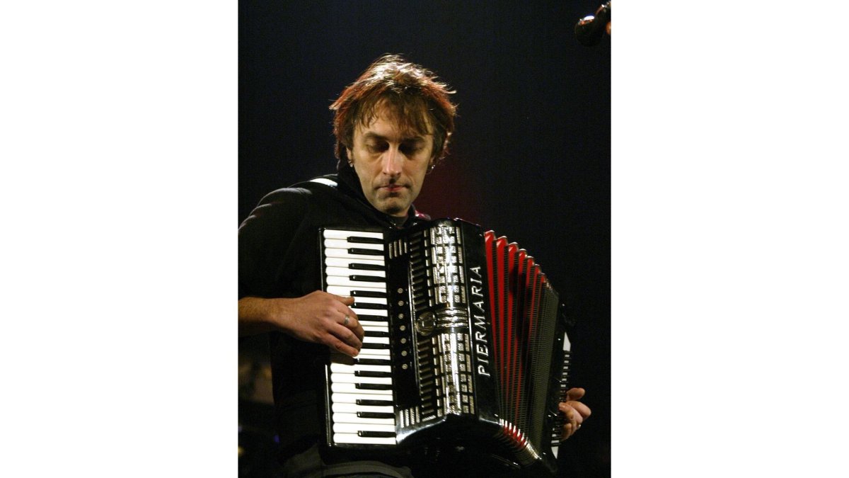 Yann Tiersen.-A. HEREDIA
