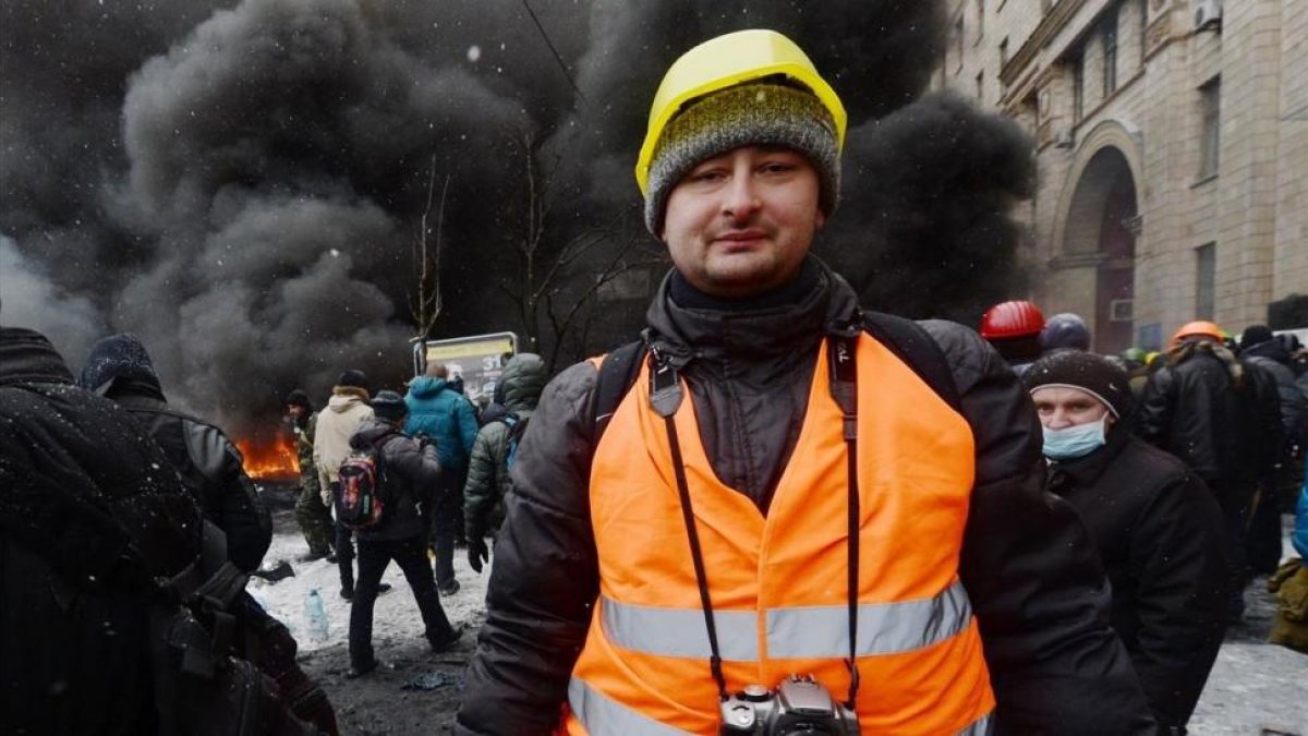 Arkady Bábchenko, durante las revueltas en Ucrania del año 2014.-/ VASILY MAXIMOV