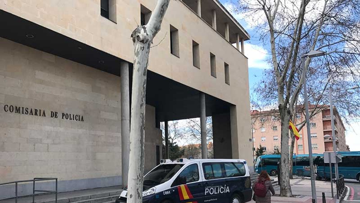 Una imagen de archivo de la comisaría de la Policía Nacional en Segovia. E.M.