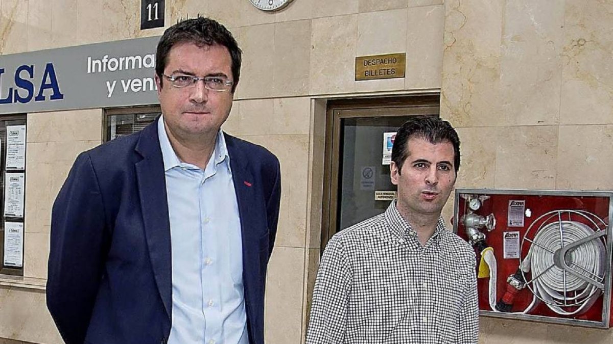 Óscar López y Luis Tudanca en una imagen de archivo.-ICAL
