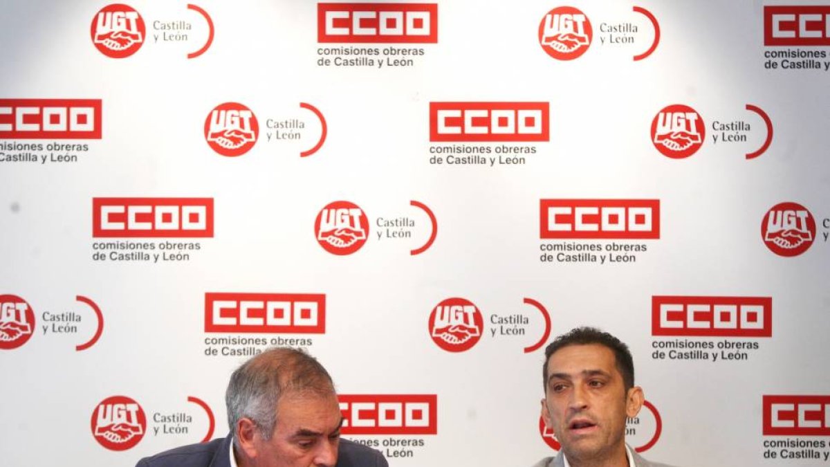 Los secretarios de Acción Sindical de UGT y CCOO, Evelio Angulo y Vicente Andrés,-Ical