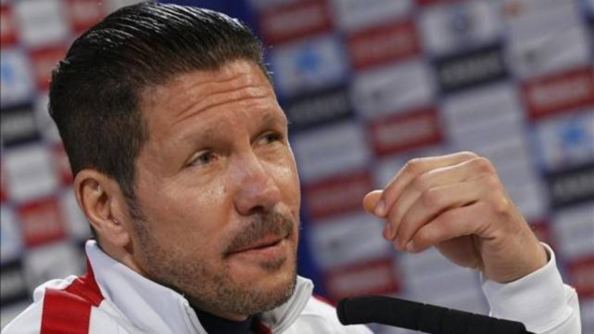 Simeone, durante una rueda de prensa el viernes pasado en la ciudad deportiva del Atlético.-Foto:   SERGIO BARRENECHEA / EFE