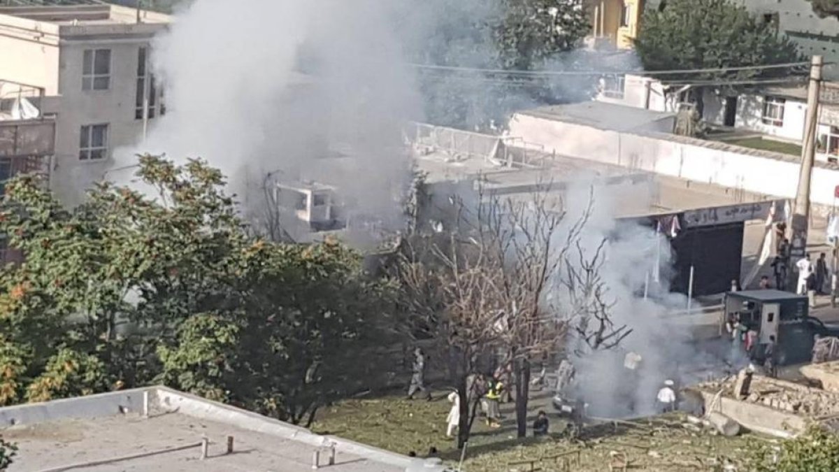 Humo en el lugar donde se ha producido el estallido de un coche bomba.-REUTERS