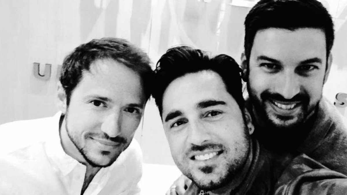 David Bustamante ha compartido una imagen en su cuenta de Instagram junto a Manuel Martos, hijo de Raphael y músico, y Armand Martín, representante.-