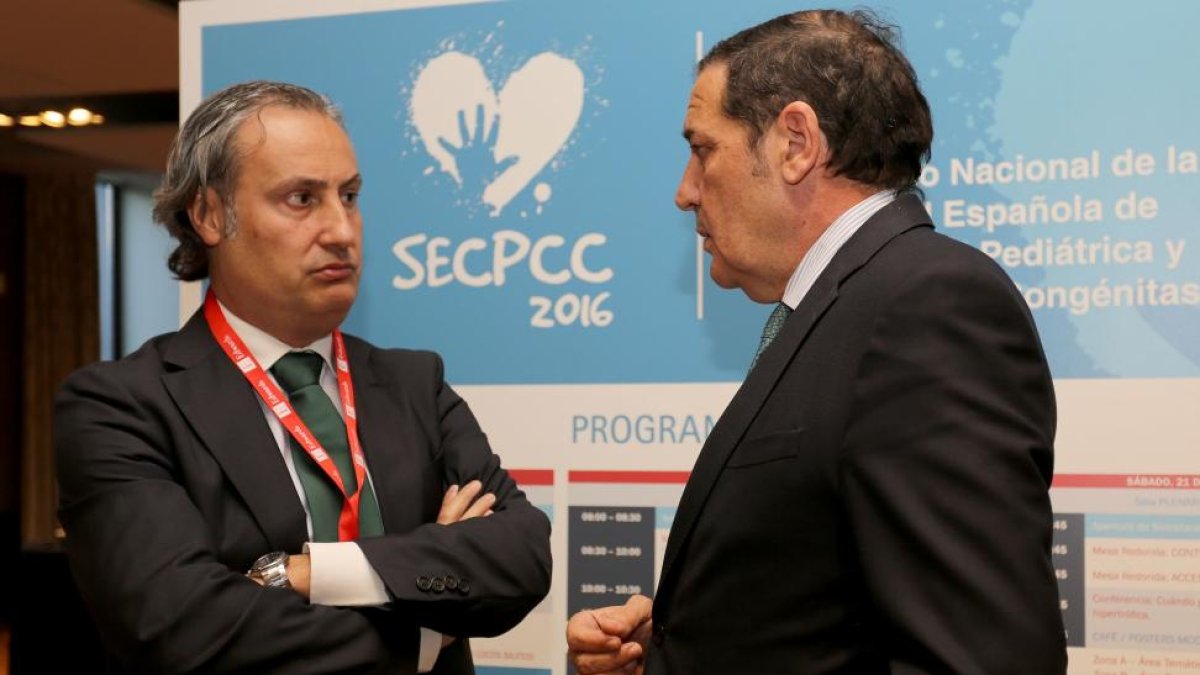 El consejero de Sanidad, Antonio Sáez, participa en el IX Congreso Nacional de la Sociedad Española de Cardiología Pediátrica y Cardiopatías Congénitas.-ICAL
