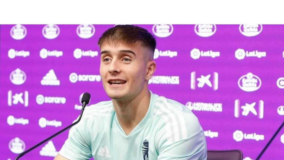 Fresneda en la sala de prensa de Zorrilla. / J. M LOSTAU