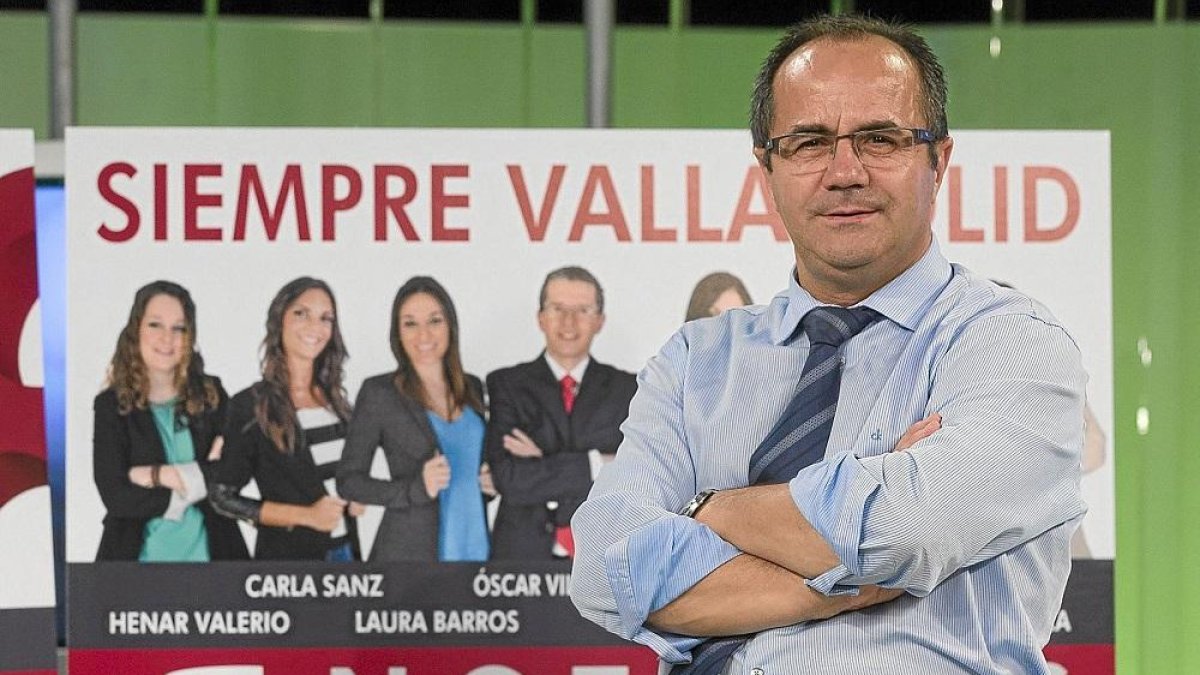 Florencio Carrera, director de La 8.-J.M. LOSTAU
