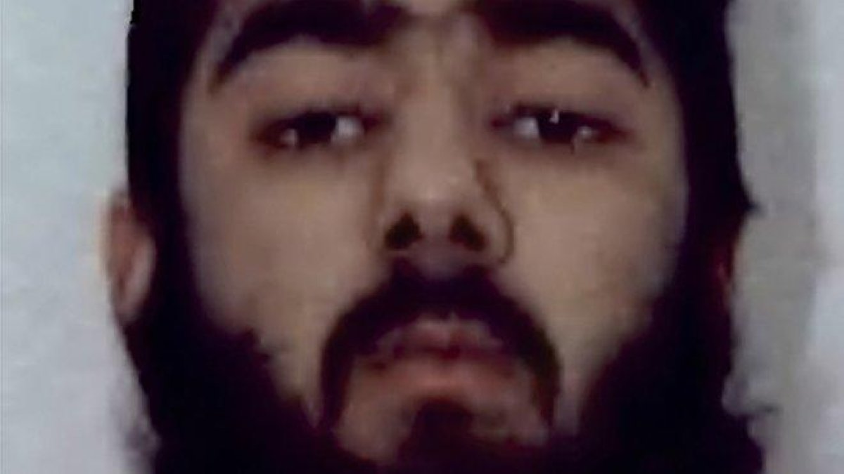 El terrorista del Puente de Londres Usman Khan.-AFP